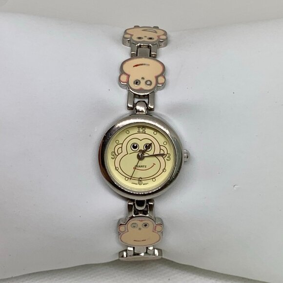 Cute Smiling Monkey dial shaped women watch Silver tone 24mm size 6.5” running - Picture 1 of 7